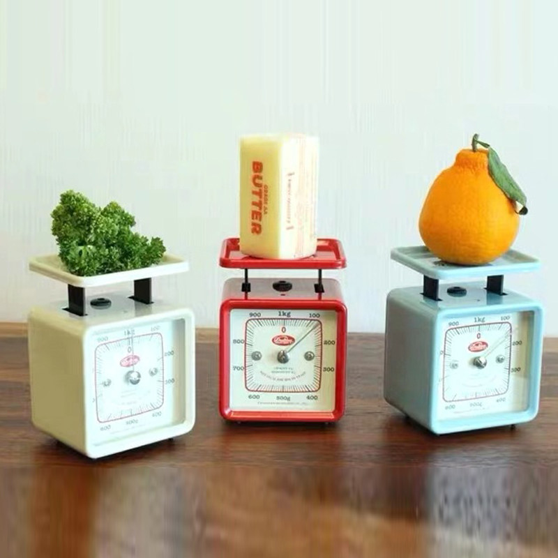 Baking (Kitchen Ingredient) - Vintage Metal Mini Kitchen Scale Precision